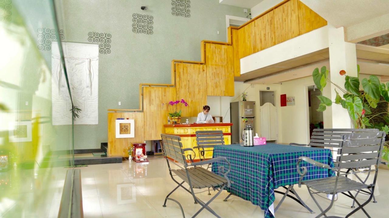 Akina House Hotel Dalat Luaran gambar